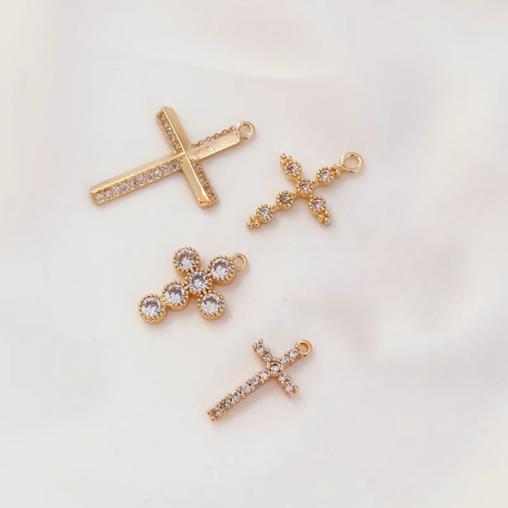 14-каратный позолоченный брасл – обзор и цена Cross Pendant Necklace Gold